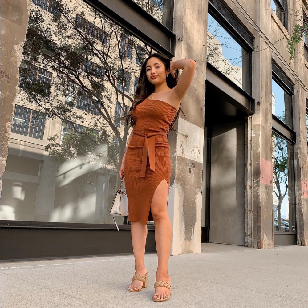 Brown One Shoulder Knit Dress